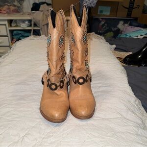 Dingo Tan Turquoise Embellished Heeled Boots